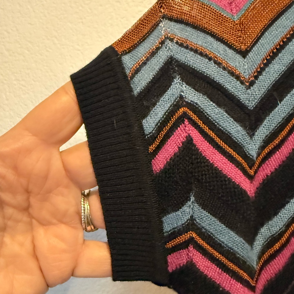 Missoni Multicolor Chevron Knit Sleeveless Sweatshirt - Black, Pink, Blue, Brown - Picture 12 of 15